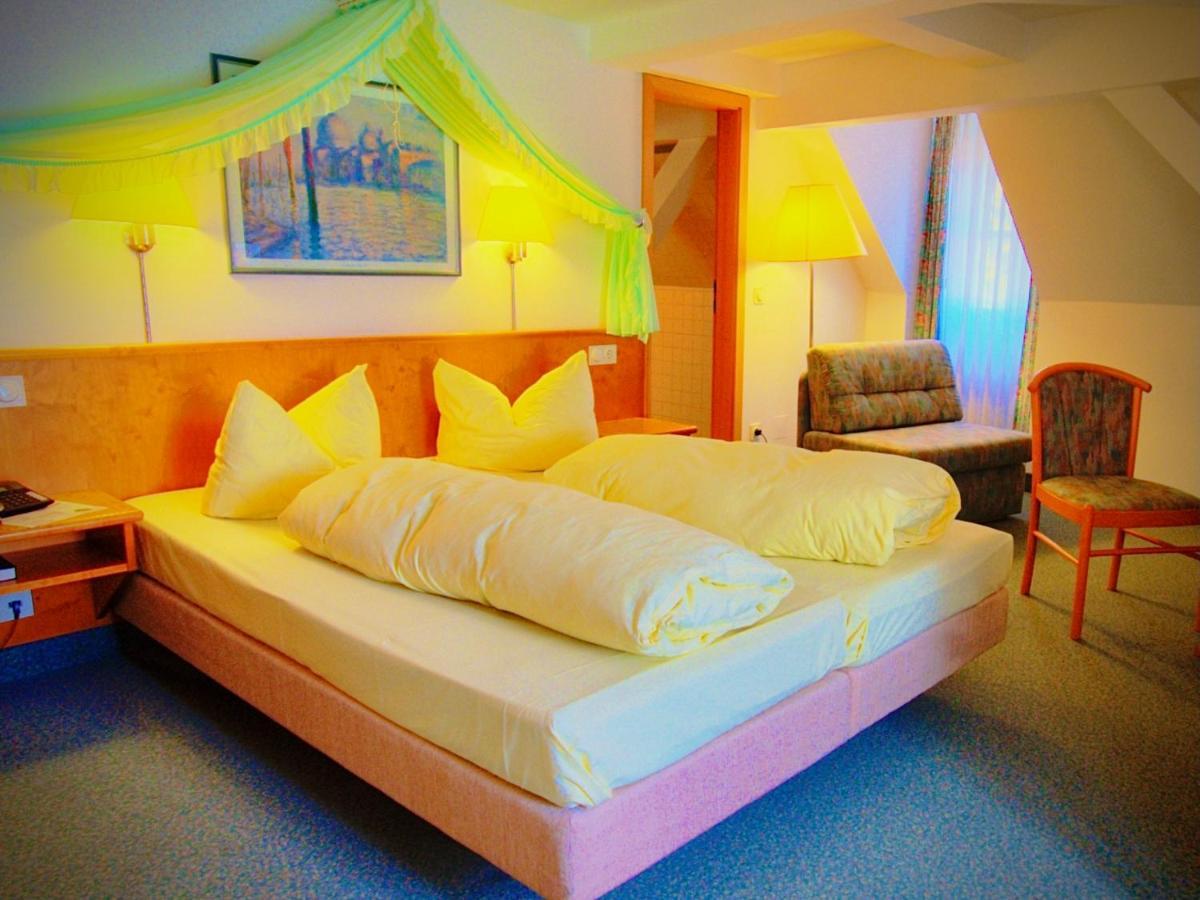 Meister Baer Hotel Ostbayern Floß Buitenkant foto